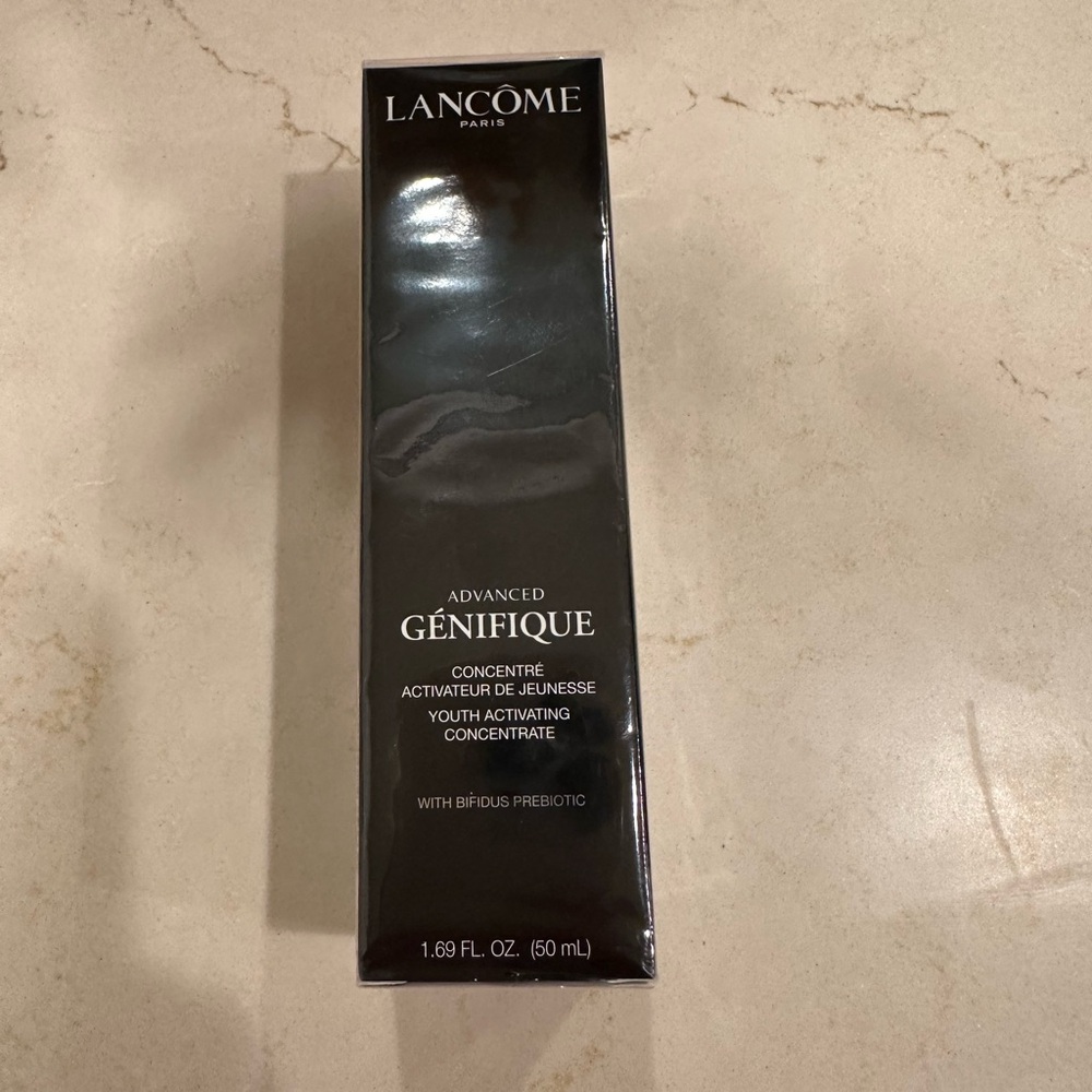 Brand new factory sealed Advanced Genefique Face Serum 1.7 oz